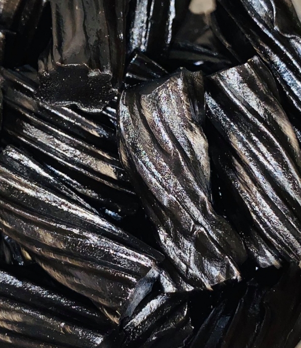 #272 reglisse noire 2.19/100g bonbonniere